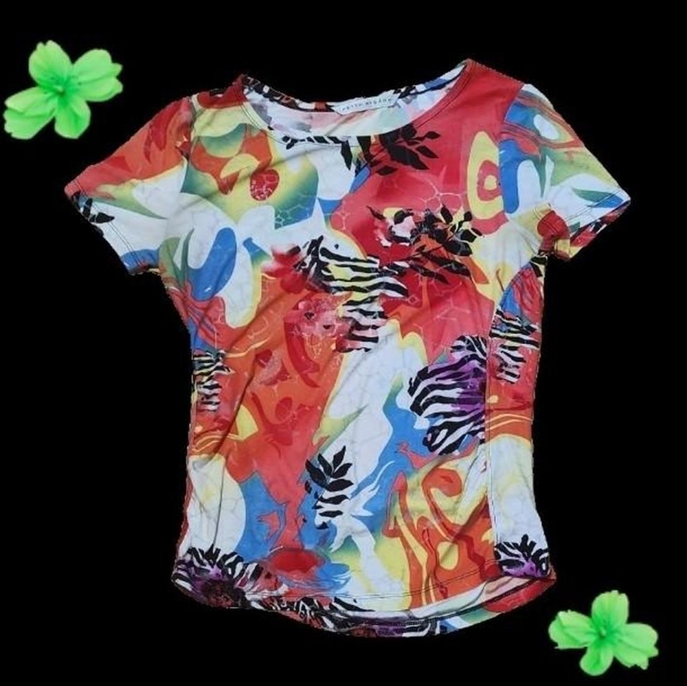 PETER NYGARD BRAND - COLORFUL DESIGN - SHORT SLEEVE TOP